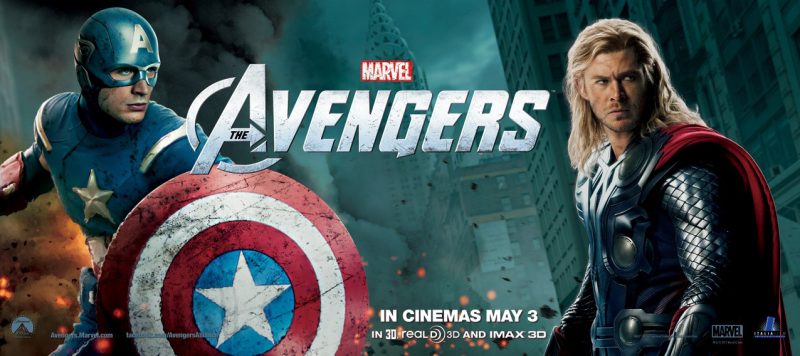Cuatro banners y póster japonés de The Avengers: Los Vengadores