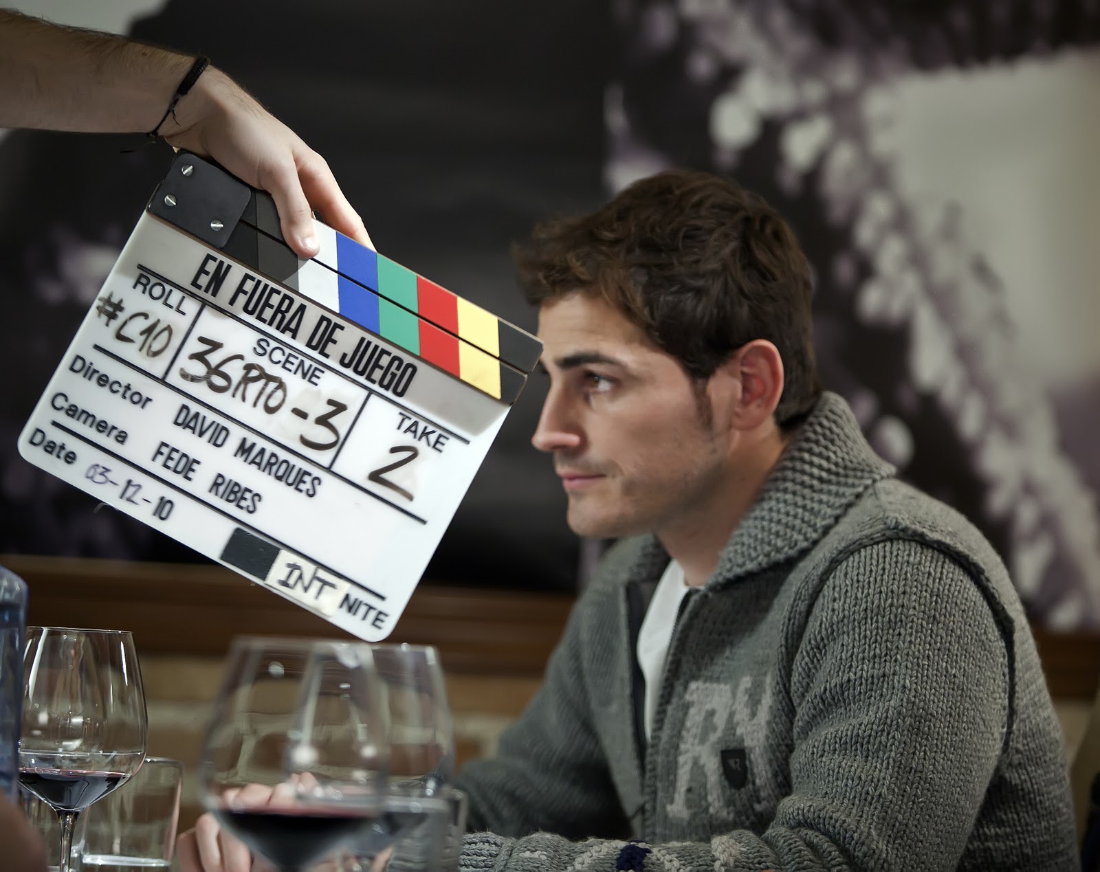 Teaser y tráiler de En Fuera de Juego, película con Iker Casillas