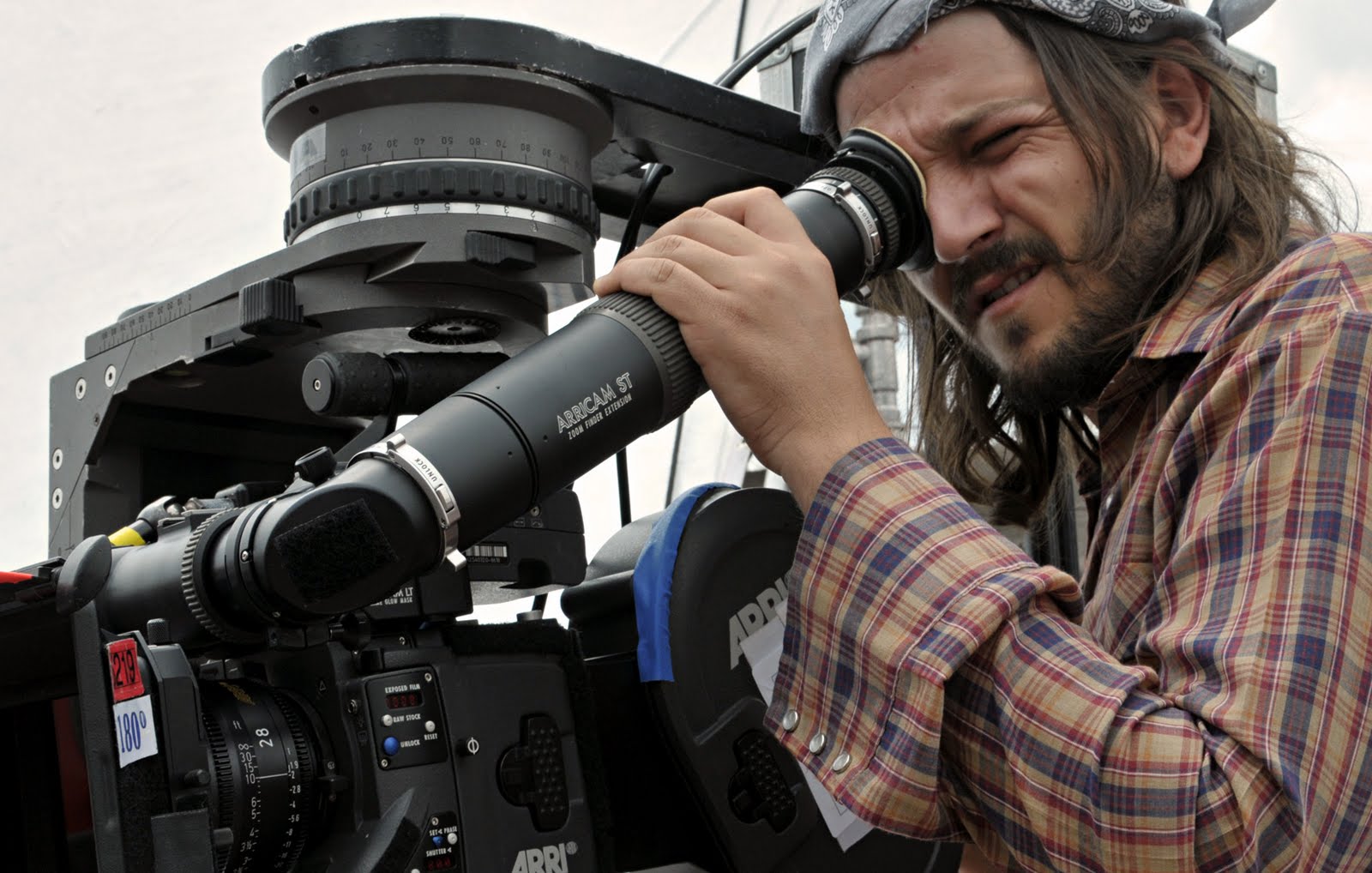 Inician audiciones para película de Diego Luna en Sonora