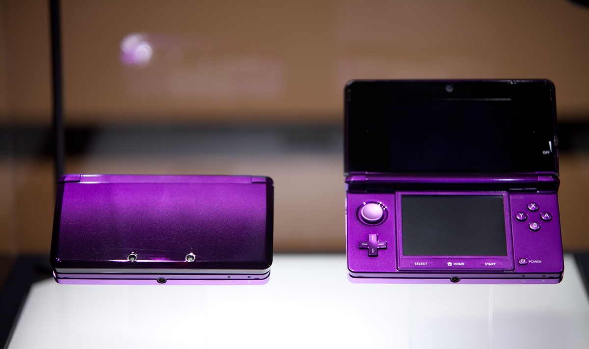 Videojuegos | Midnight Purple, nuevo color para el Nintendo 3DS