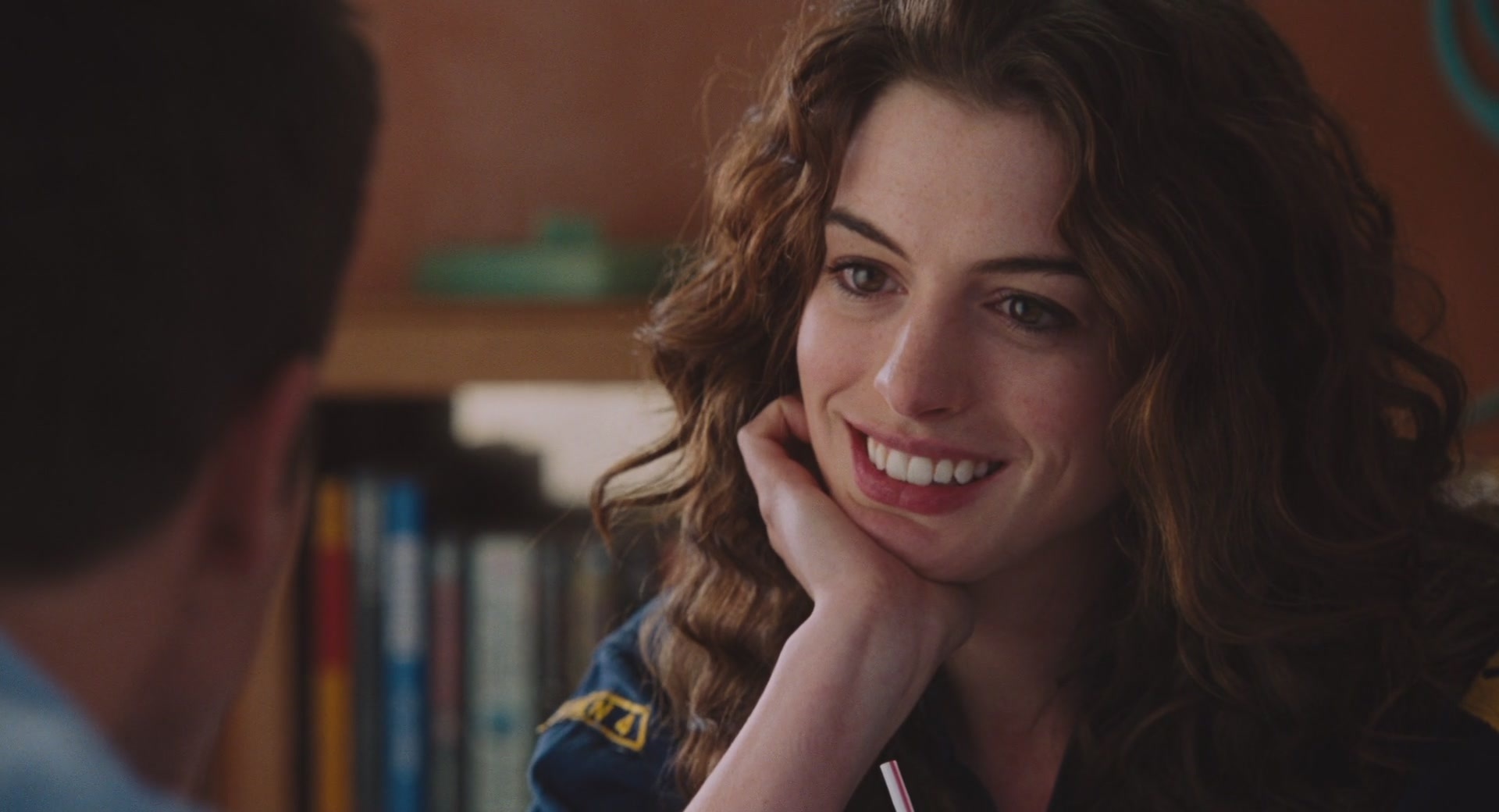 Anne Hathaway protagonizará y producirá la película Song One