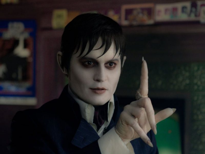 Lo nuevo de Tim Burton, se estrena Sombras Tenebrosas