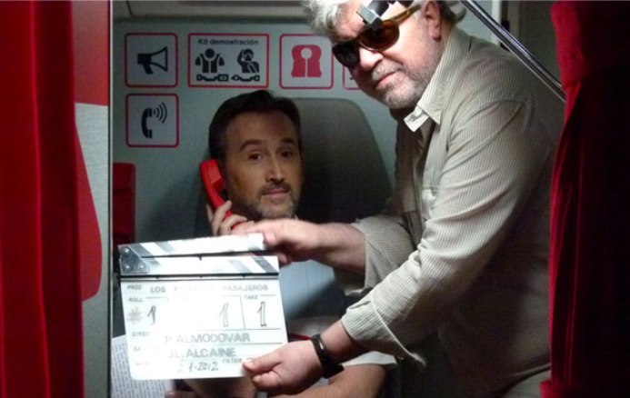 pedro almodovar origen los amantes pasajeros nueva producci 243 n de pedro almod 243 var pedro almodovar origen los amantes pasajeros nueva producci 243 n de pedro almod 243 var