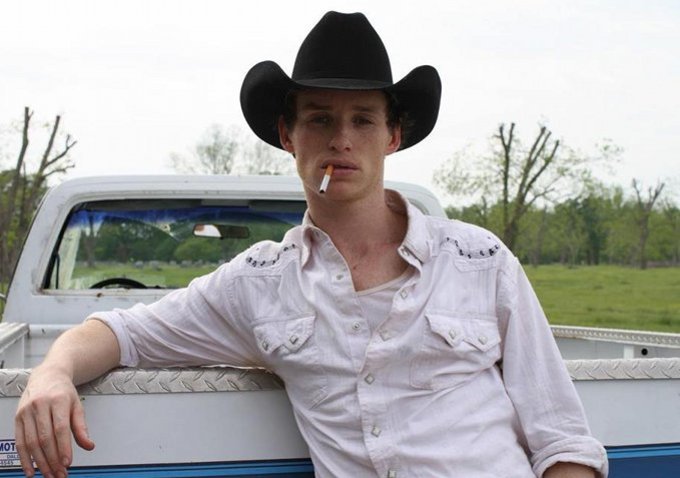 Eddie Redmayne protagonizará la cinta Jupiter Ascending