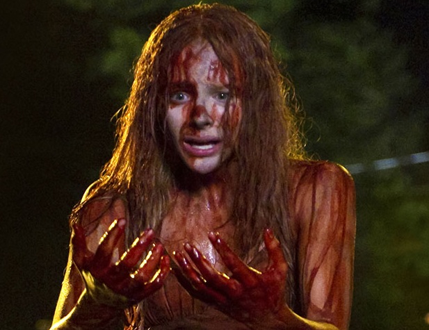 Carrie | Tráiler del remake de terror con Chloë Grace Moretz