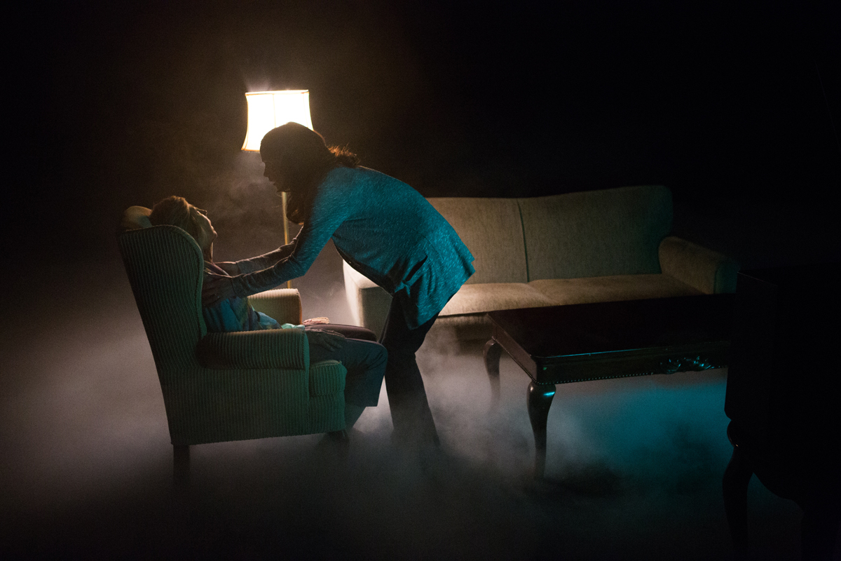 Insidious Chapter 2 | Primer clip y nuevo póster