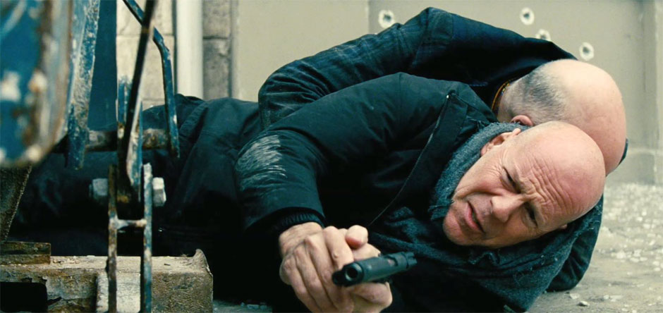 RED 2 | Los retirados peligrosos suman otros dos comerciales