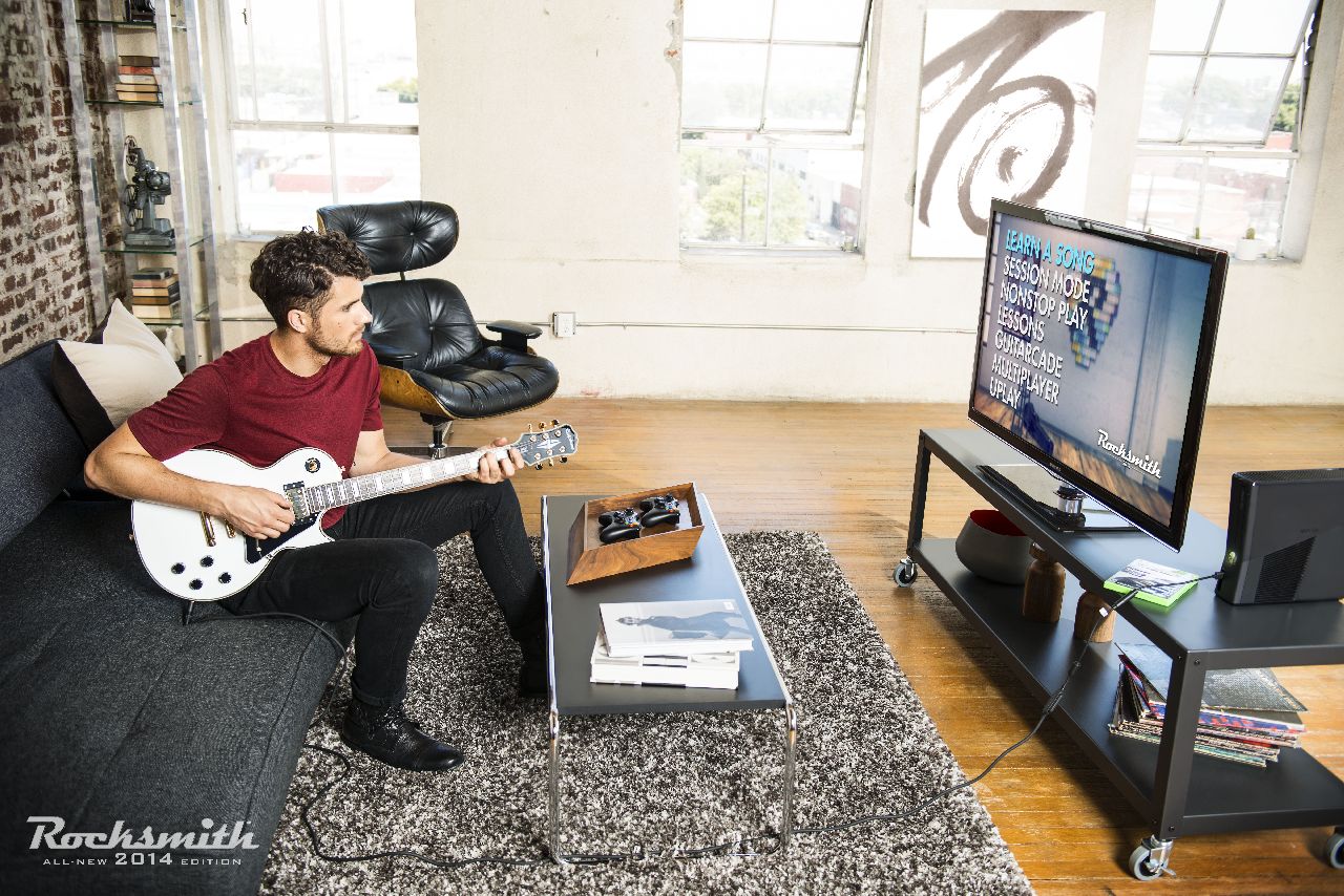 Ubisoft presume los nuevos guitarcades de Rocksmith 2014