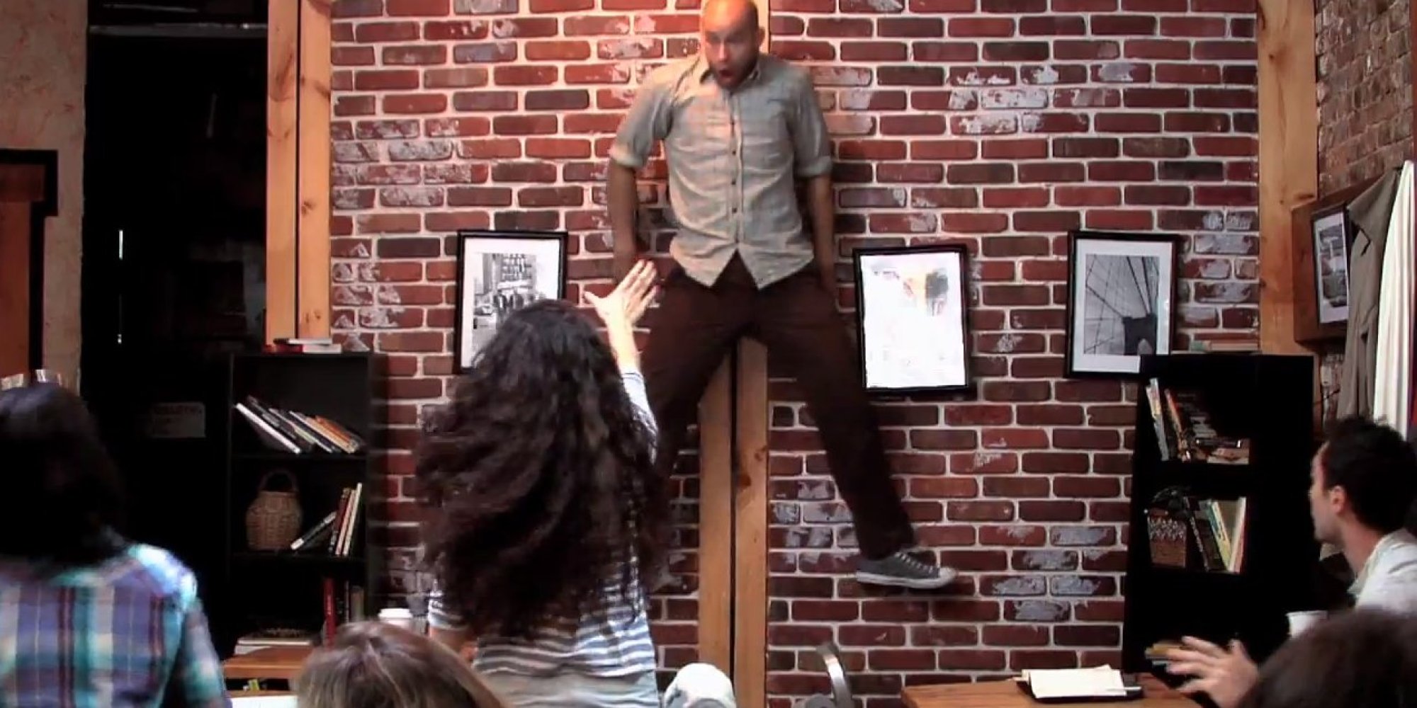 Nueva publicidad viral para Carrie, muy buena por cierto