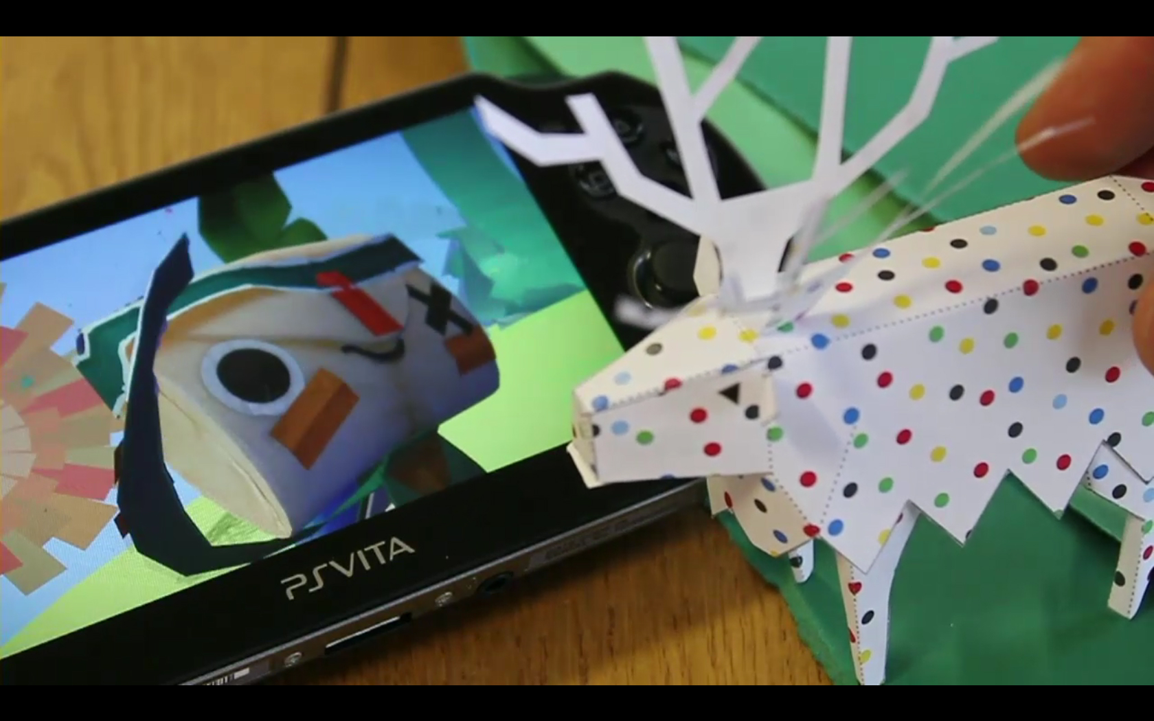 Trailer de lanzamiento de Tearaway, la nueva joya de PS Vita