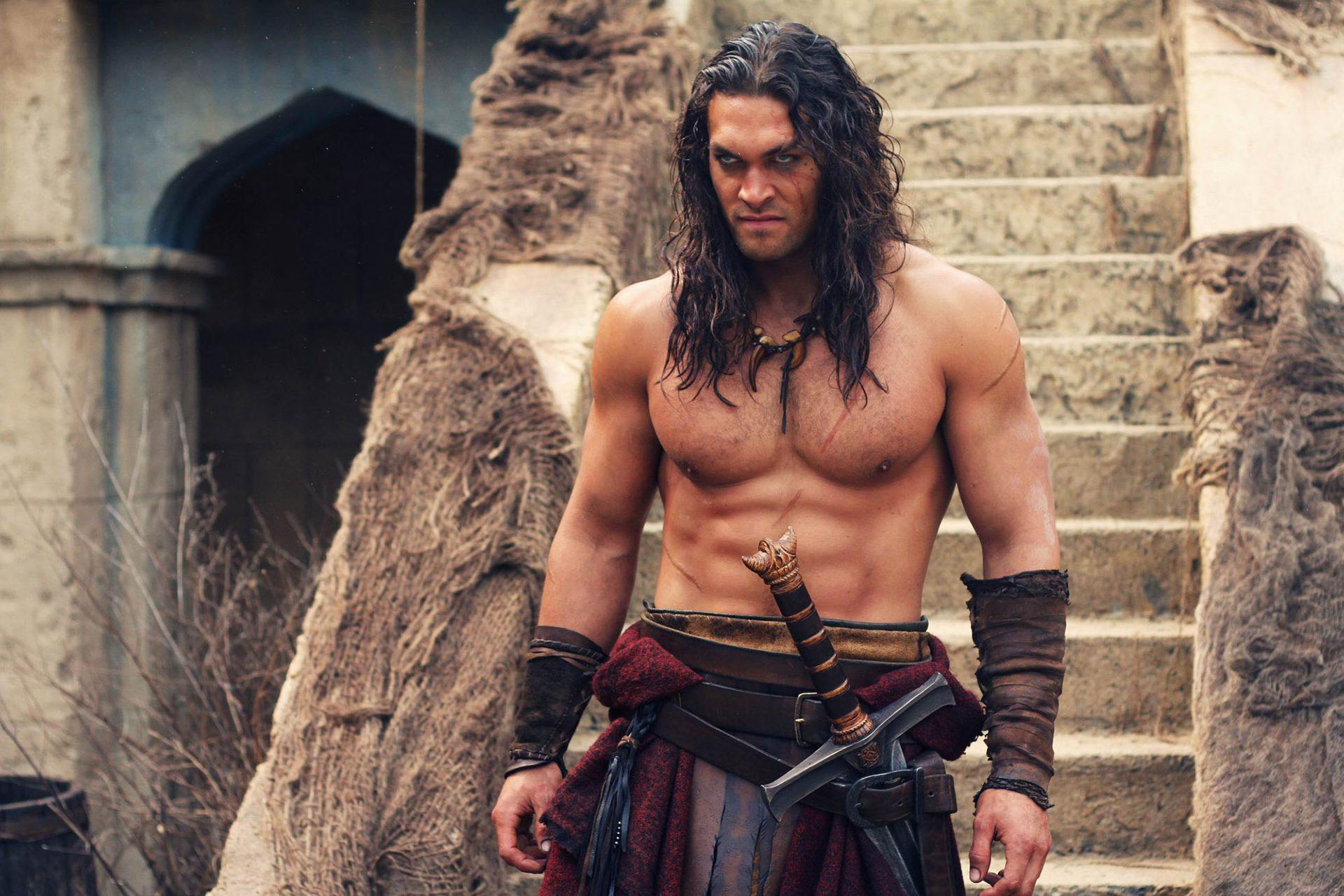 Jason Momoa podría unirse al elenco de Batman vs Superman