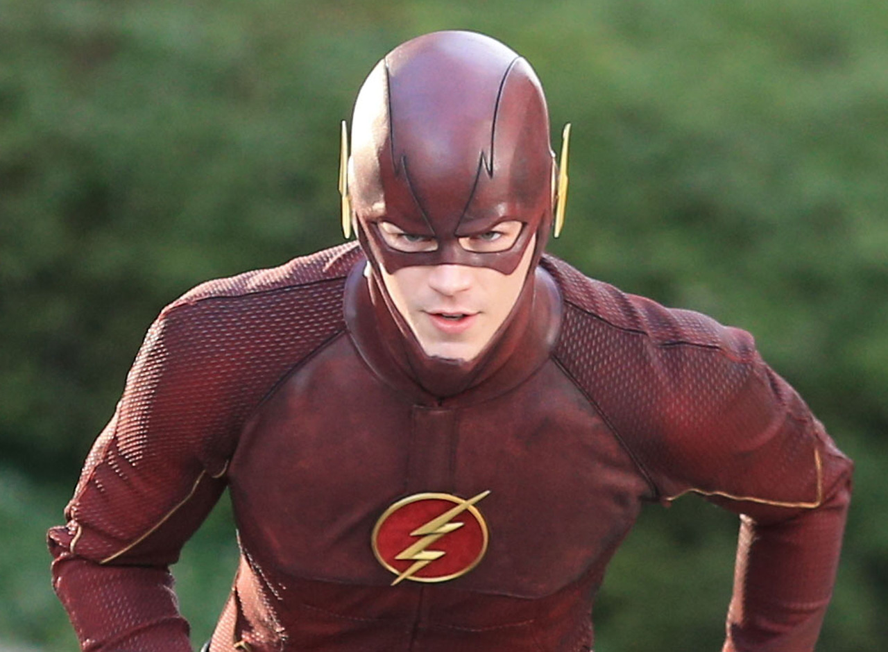 The Flash estrena su primer tráiler, teaser y clip