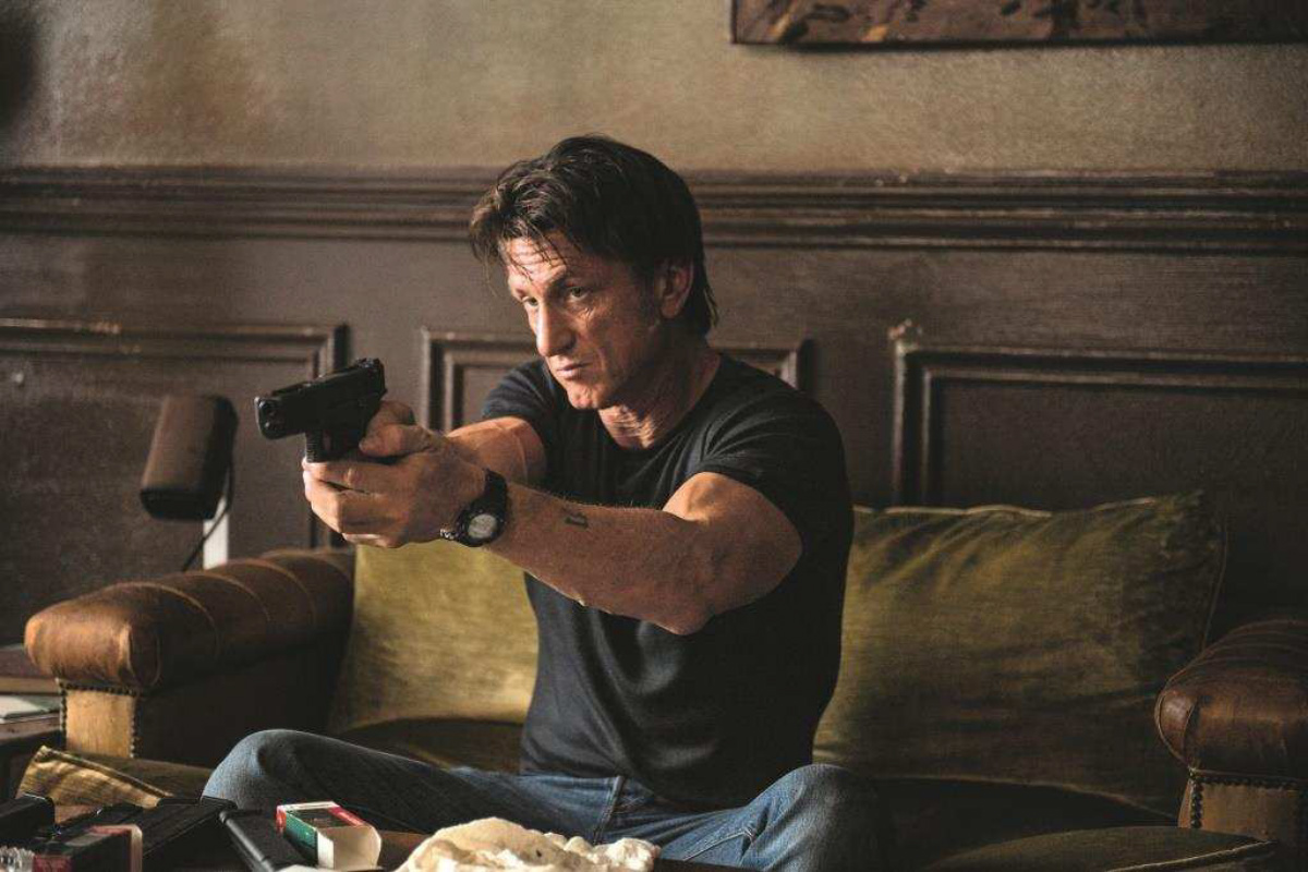 Sean Penn se convierte en asesino en The Gunman
