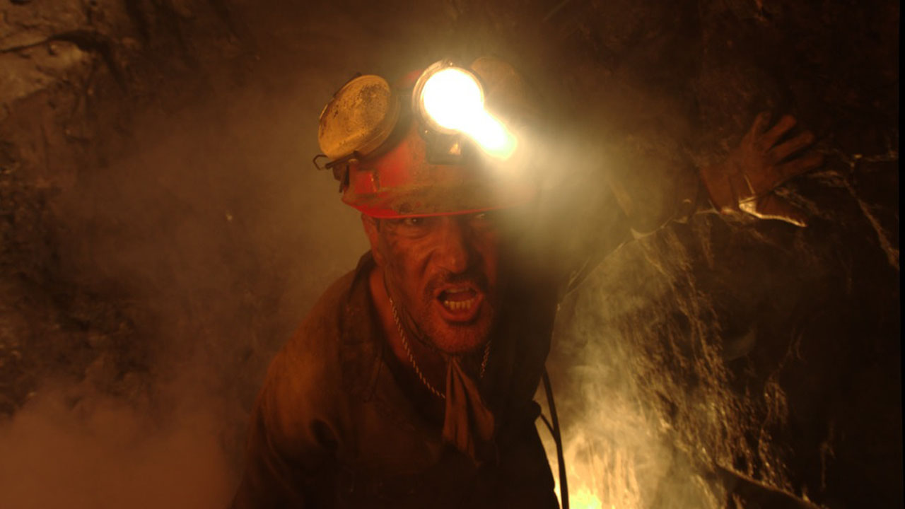 Tráiler de Los 33; la tragedia de los mineros chilenos al cine