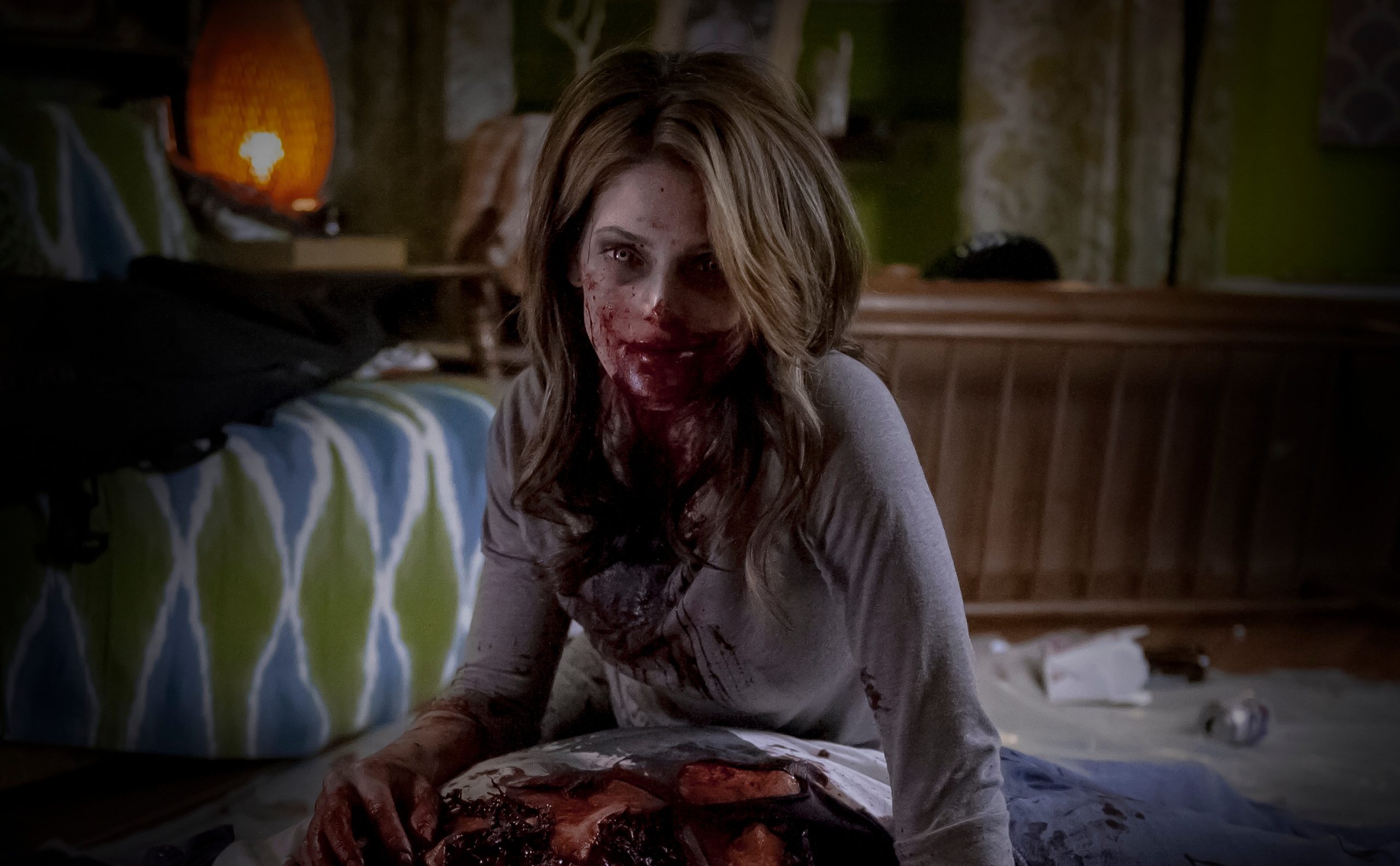 Burying the Ex estrena su tráiler y póster